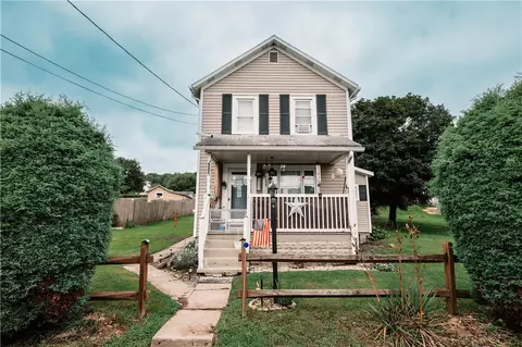 166 2nd St, Ernest, PA 15739