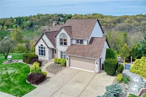 244 Meadowbrook Dr, Cranberry Township, PA 16066