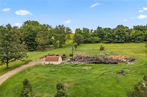 652 Banetown Rd, Washington, PA 15301