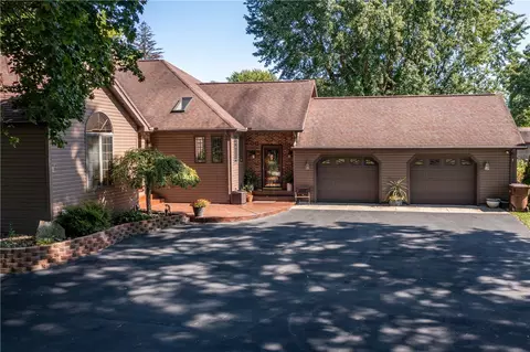 502 Reynolds Rd, Greenville, PA 16125