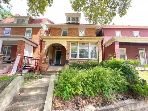 428 Park Rd, Ambridge, PA 15003
