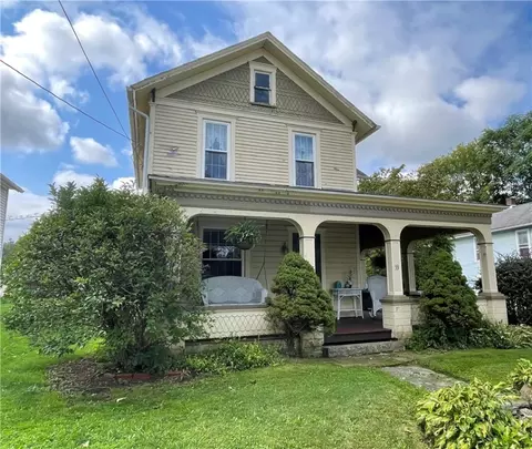 33 Elm, Greenville, PA 16125