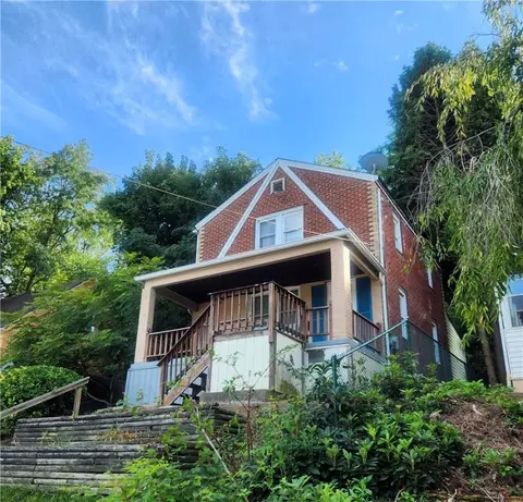 125 Ashford Ave, Pittsburgh, PA 15229