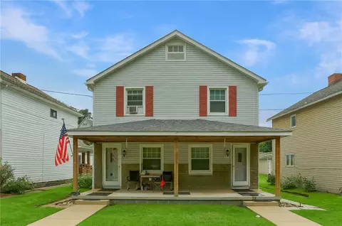 323 1st Ave, Hyde Park, PA 15641