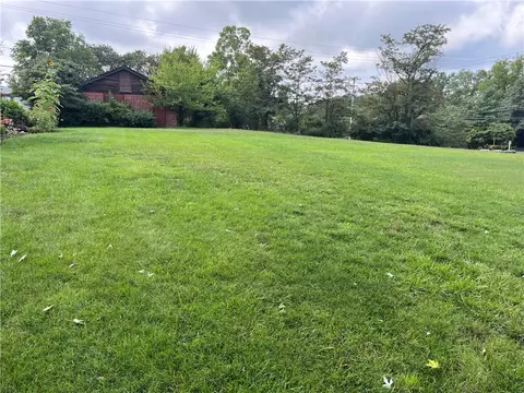 0 Lavale Dr, Monroeville, PA 15146