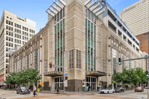 301 5th Ave #617, Pittsburgh, PA 15222