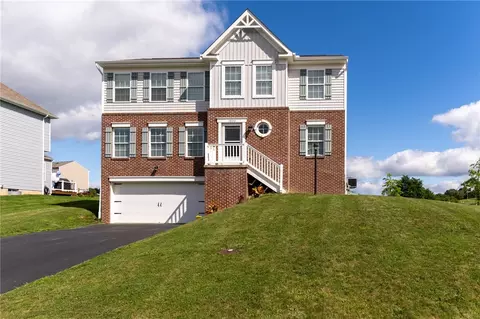 1033 Livorno Dr, Oakdale, PA 15071