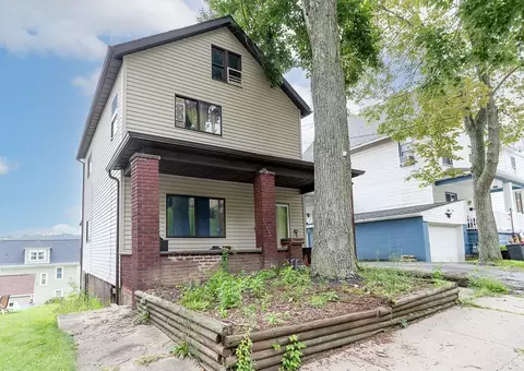 1180 6th Ave, Freedom, PA 15042