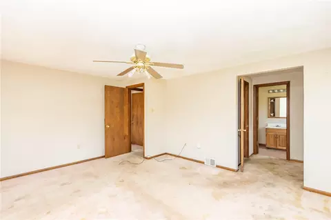 52 Circle Dr, Irwin, PA 15642 photo 28