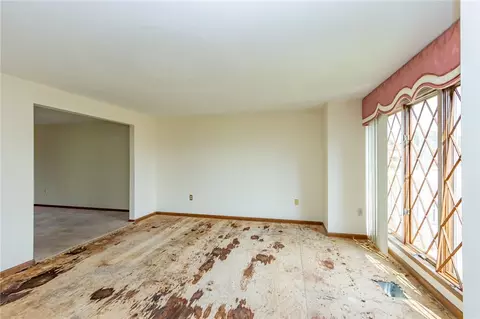 52 Circle Dr, Irwin, PA 15642 photo 22