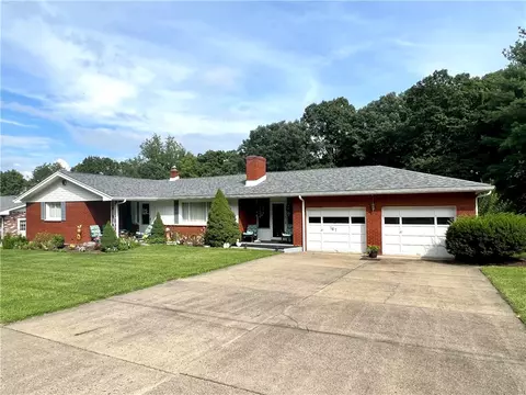 167 Jefferson Dr, Fayette City, PA 15438