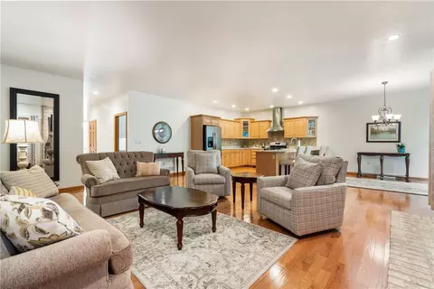 313 Brandywine, Irwin, PA 15642 photo 16