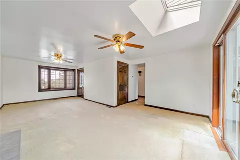 3197 Claudia St, Export, PA 15632 photo 21