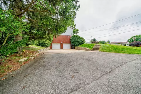 3197 Claudia St, Export, PA 15632 photo 32