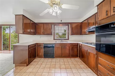 3197 Claudia St, Export, PA 15632 photo 19