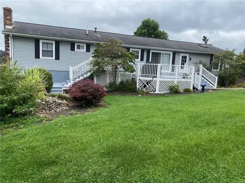 1612 Edward Dr, Washington, PA 15301