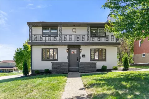 501 Charlotte Dr, Pittsburgh, PA 15236