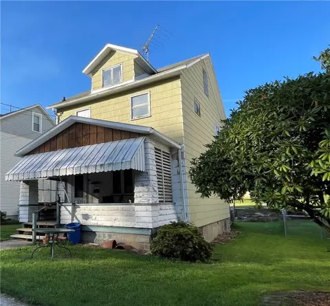 532 Duwell St, Johnstown, PA 15906