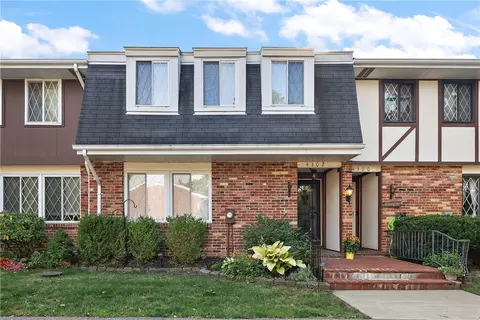 4302 Hemlock Cir, Allison Park, PA 15101