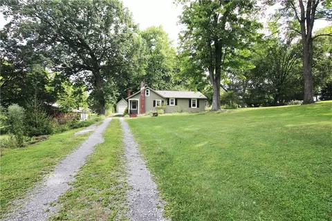 505 Crider Hill Rd, Pittsburgh, PA 15237