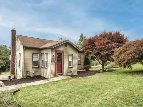 4458 Finleyville Elrama, Finleyville, PA 15332