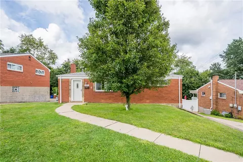 1633 Hollyrood Rd, Pittsburgh, PA 15227
