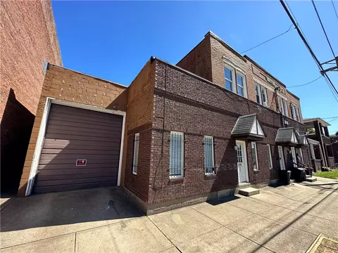 504 Broadway Ave, Mckees Rocks, PA 15136