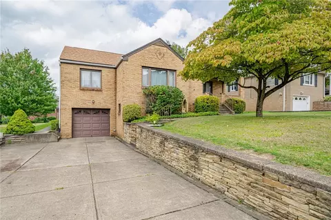 1421 James St, Monroeville, PA 15146