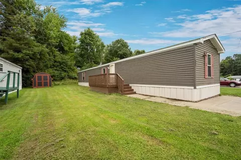 217 Sunny Hill Dr, Valencia, PA 16059