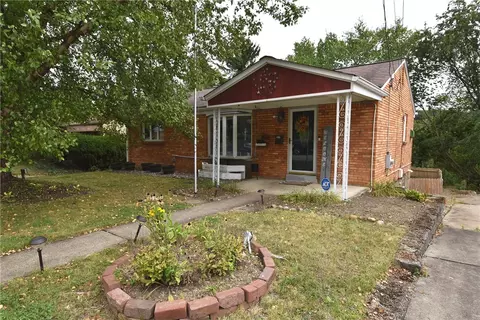 1837 Maydell St, Pittsburgh, PA 15216