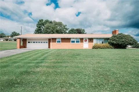2242 Birchwood Dr, Indiana, PA 15701