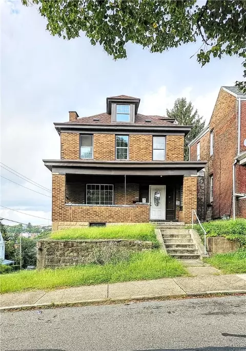 147 Orchard Pl, Pittsburgh, PA 15210