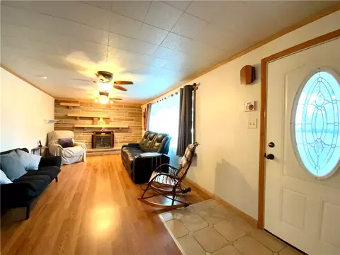 101 Pardue Dr, Monaca, PA 15061 photo 3