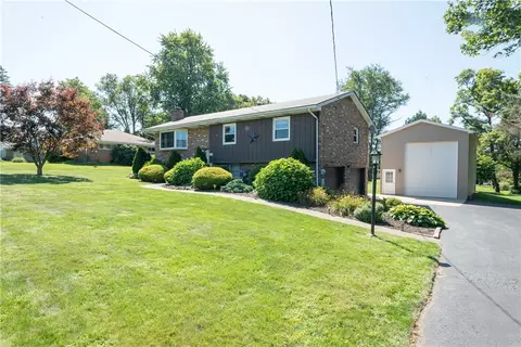 3565 Tuscarawas Rd, Beaver, PA 15009