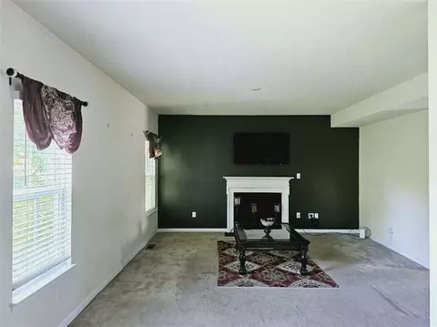335 Brandywine Dr, Irwin, PA 15642 photo 6