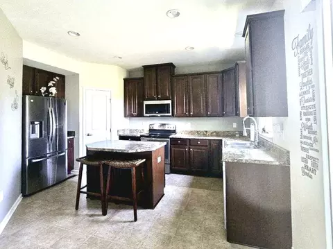 335 Brandywine Dr, Irwin, PA 15642 photo 5