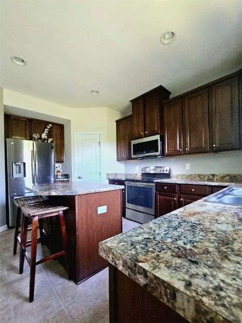335 Brandywine Dr, Irwin, PA 15642 photo 4