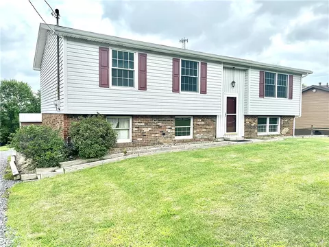 224 Pleasant Dr, Aliquippa, PA 15001