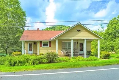 695 Story Rd, Export, PA 15632