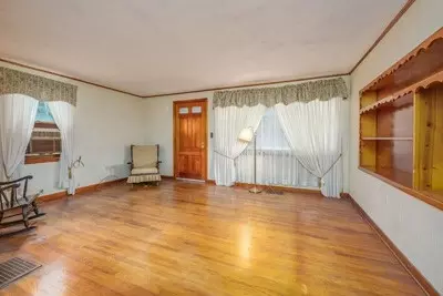 695 Story Rd, Export, PA 15632 photo 8