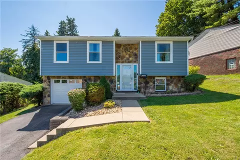 3800 Louisa St, Pittsburgh, PA 15227
