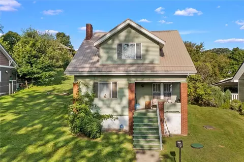 315 Old Plank Rd, Washington, PA 15301