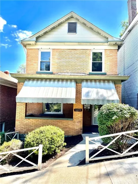 1645 Fallowfield Ave, Pittsburgh, PA 15216