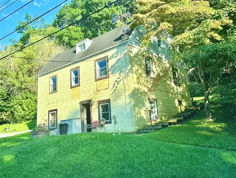 1943 Broadway Ave, Greensburg, PA 15601