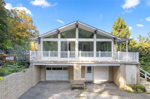162 Brehm, Washington, PA 15301