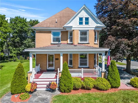 386 S Main St, Greenville, PA 16125