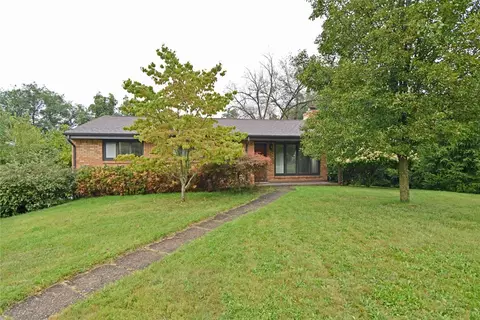 133 Valleyview Dr, Pittsburgh, PA 15215