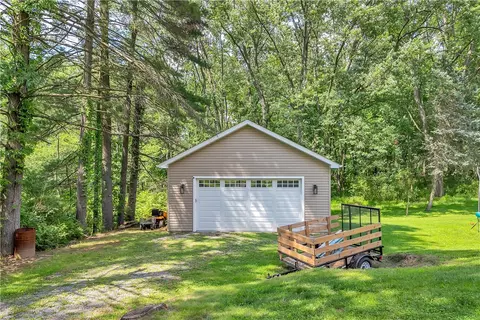 2583 Stone Chip Dr, Allison Park, PA 15101 photo 5