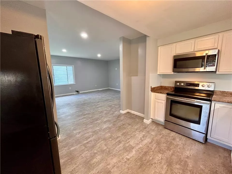  611 Wabash St, Industry, PA 15052 photo 4