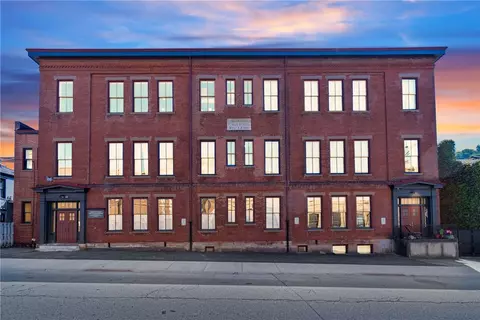 910 Bingham St #F, Pittsburgh, PA 15203
